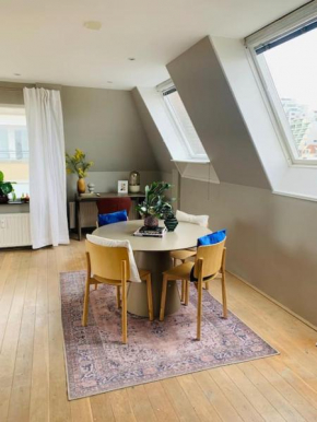 Main Street beach apartment, beach 150 meters